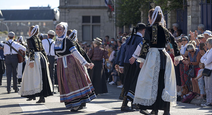 Profiter des fêtes bretonnes traditionnelles