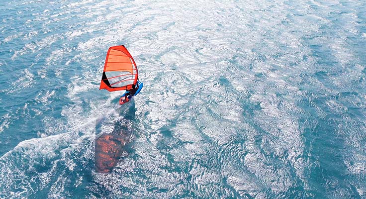 Une session de Windsurf sur le côte atlantique près de Bénodet