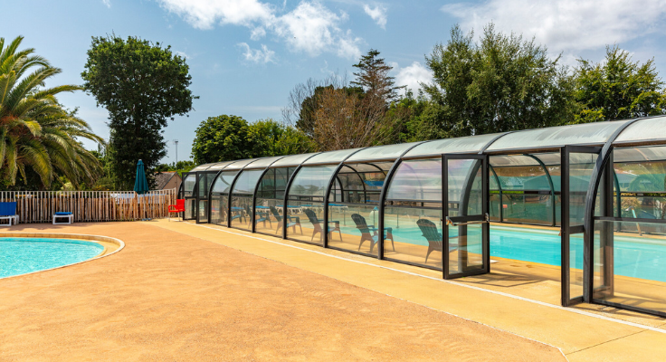 piscine couverte, le helles, camping