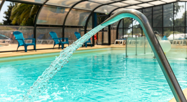 piscine couverte, le helles, camping
